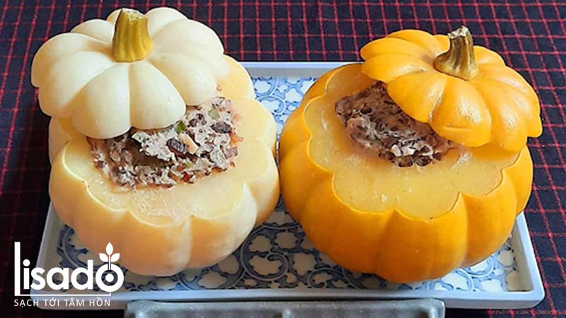 Bí ngô hấp cả trái Bí ngô hấp cả trái