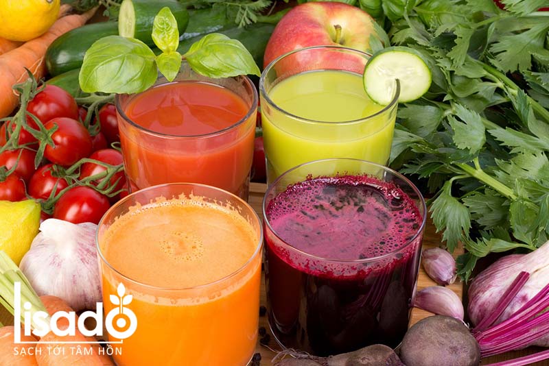 Nước trái cây rất tốt cho sức khỏe nên cần hạn chế hàm lượng uống