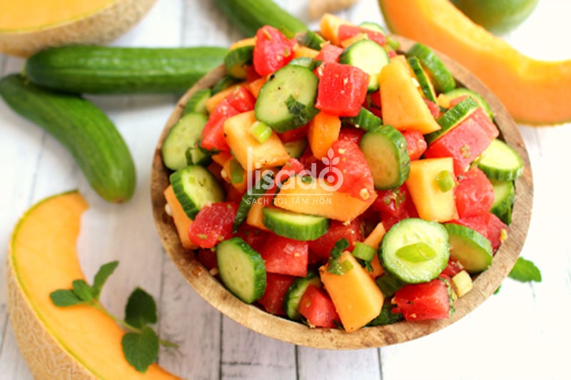 Salad dưa lưới trộn rau quả thơm ngon